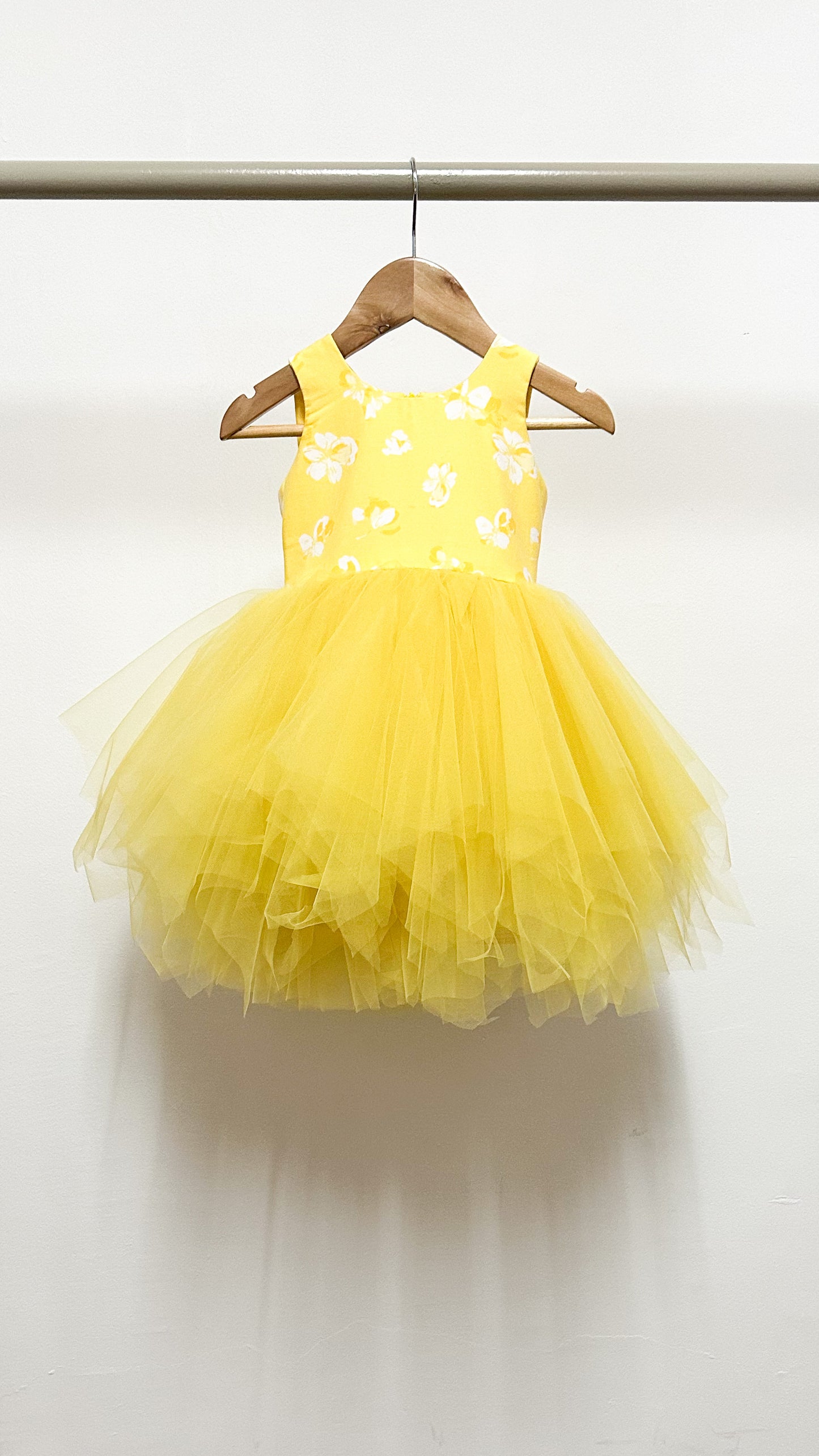 Sleeveless Midi Uneven Hem Tulle Dress - Yellow Floral Cotton