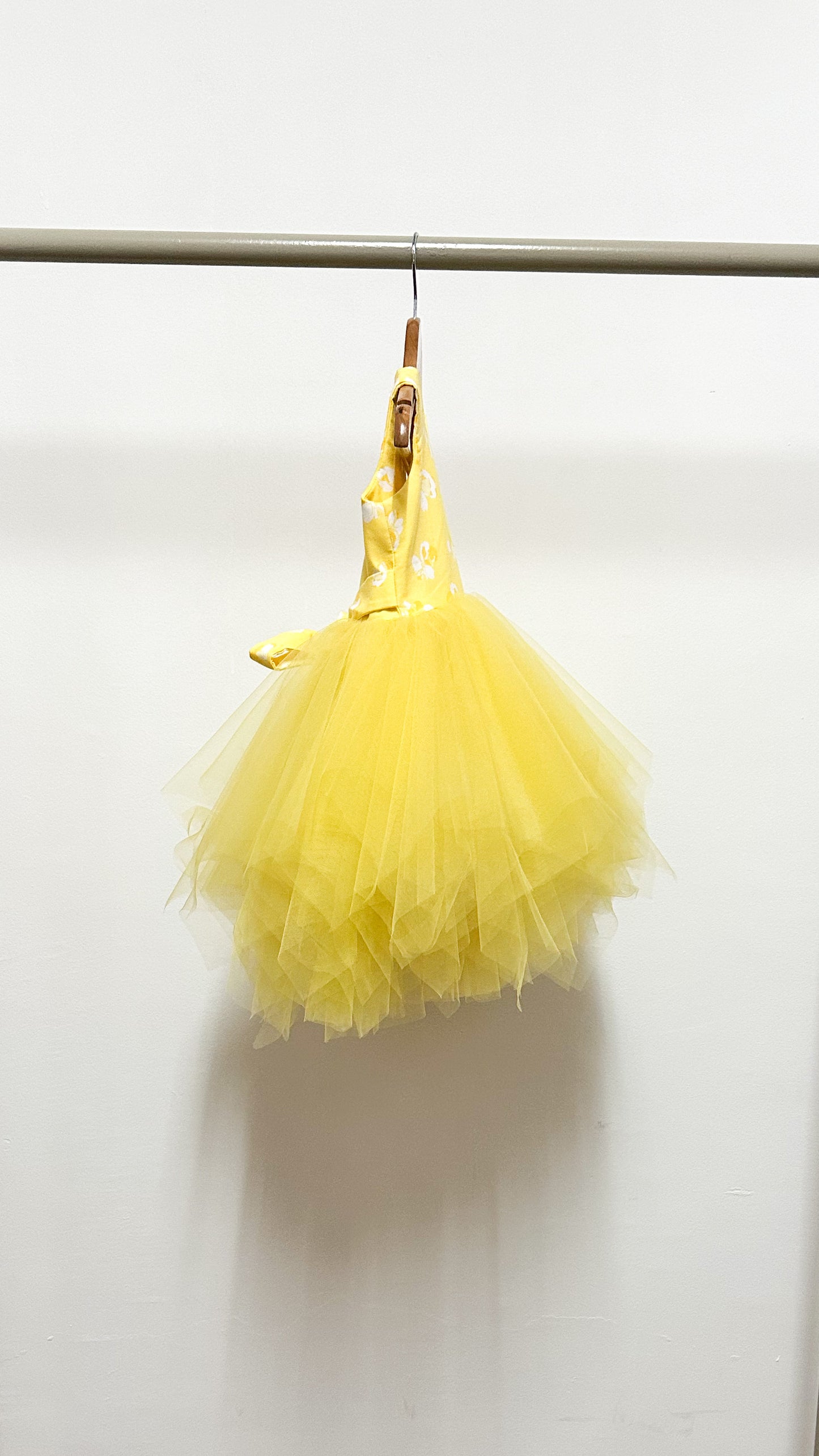 Sleeveless Midi Uneven Hem Tulle Dress - Yellow Floral Cotton